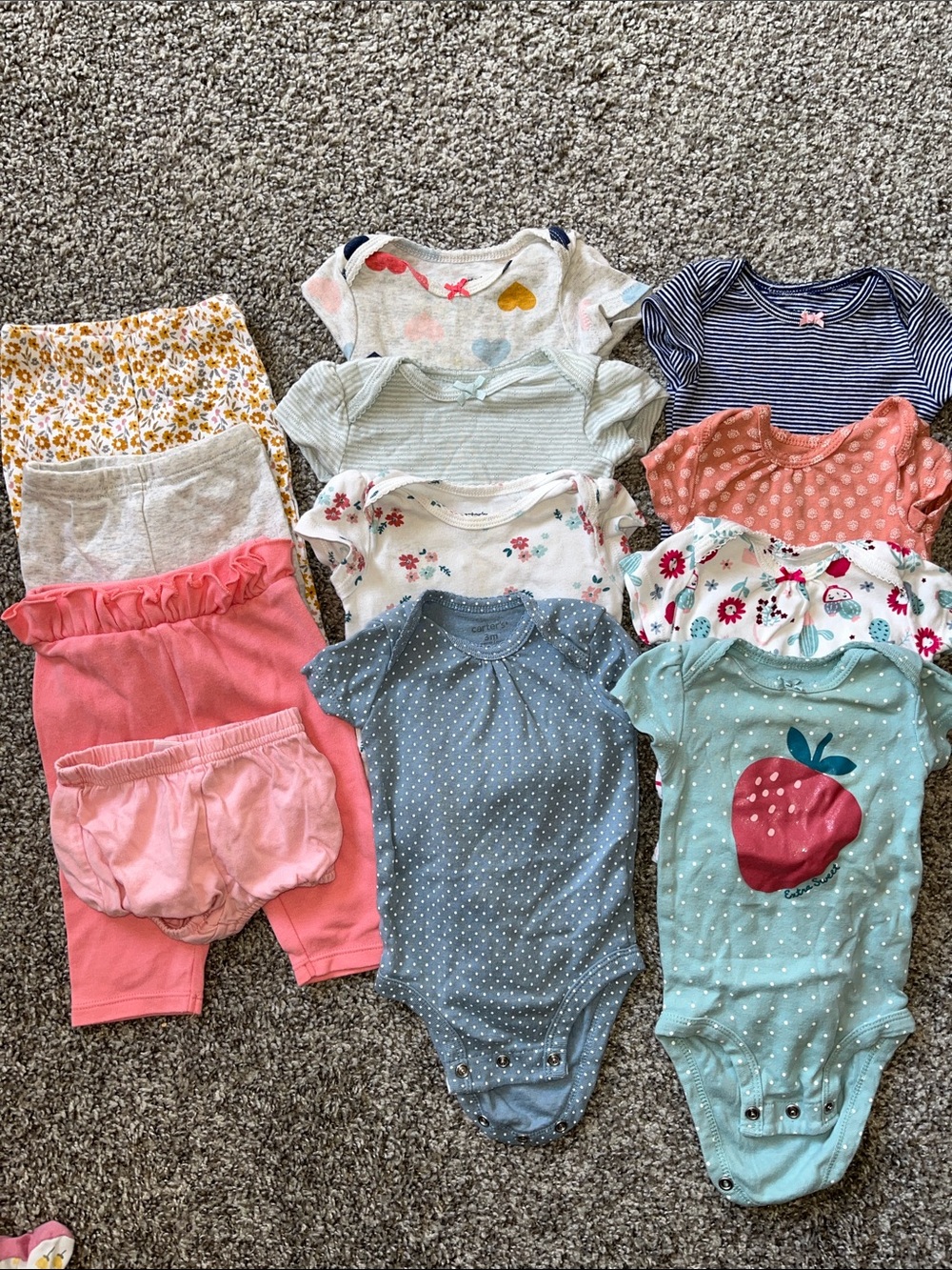 Baby girl clothing lot 0-3 and 3 month